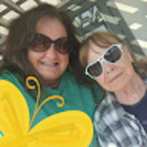 Meet your Posher, Deedee